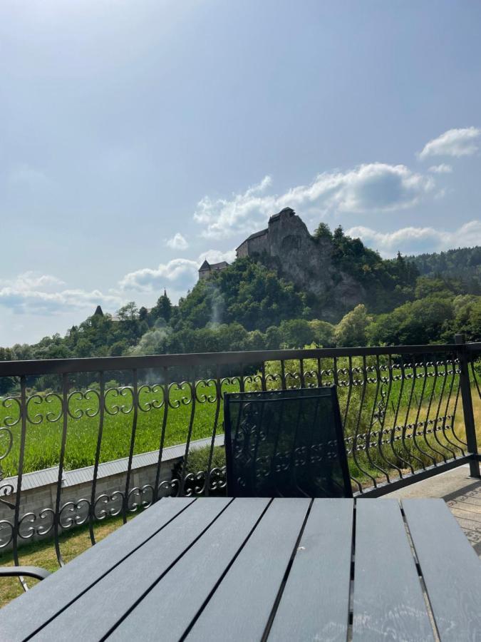 Penzion U Dvoch Levov Oravsky Podzamok Bagian luar foto