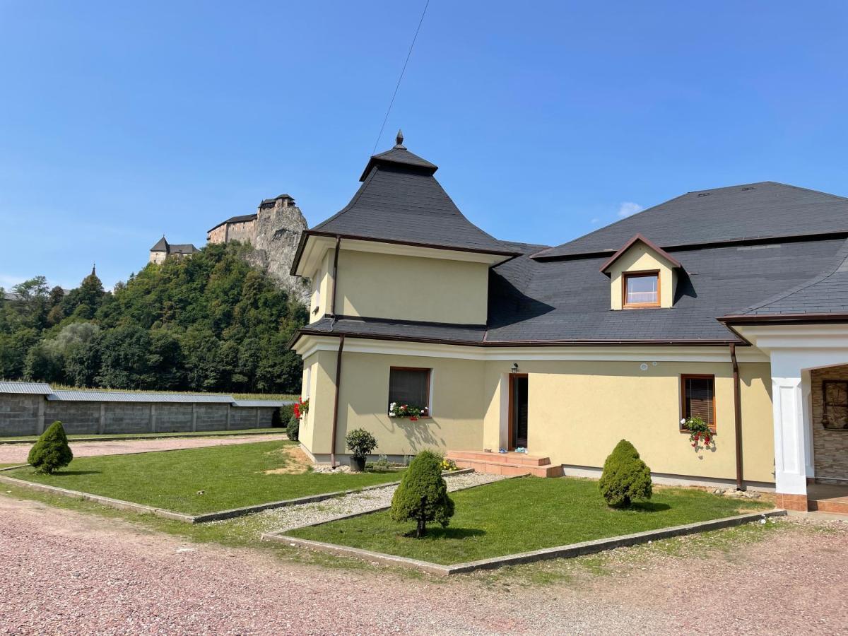 Penzion U Dvoch Levov Oravsky Podzamok Bagian luar foto